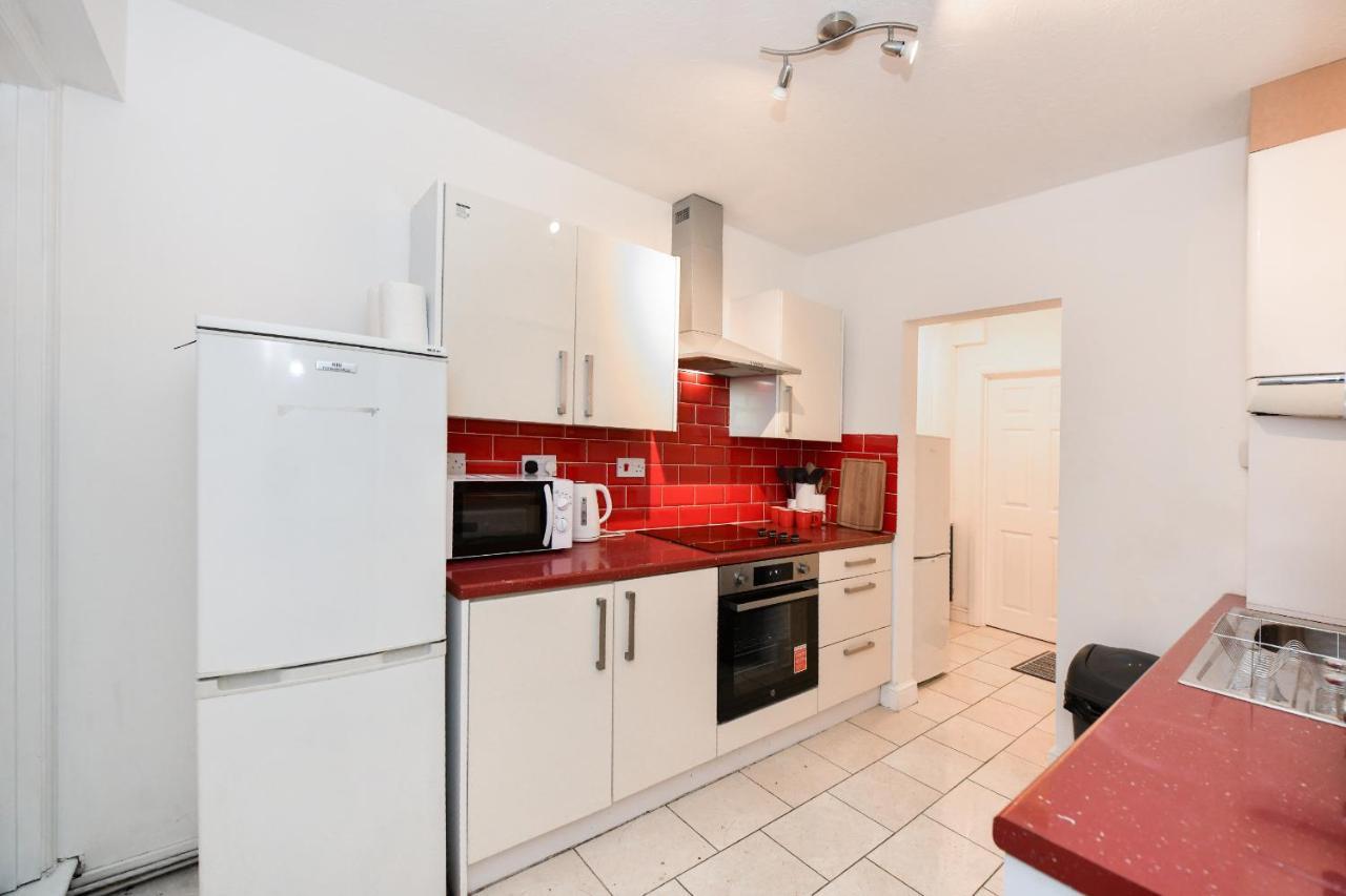 Beautiful Accommodation Near Reading City Centre Εξωτερικό φωτογραφία